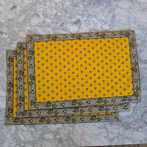 French Quilted table placemats Valdrôme Linens Textiles Provença Paisley (3)